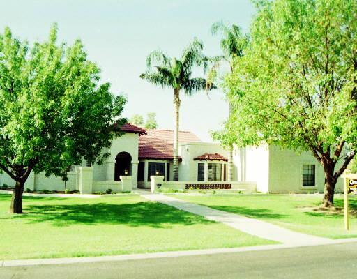 637 E Desert Ln., Gilbert, AZ 85234