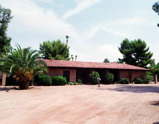 5620 E Shea Blvd., Scottsdale, AZ 85254
