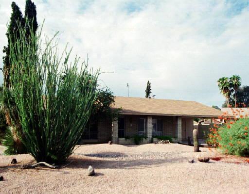 2613 E Mercer Ln., Phoenix, AZ 85028