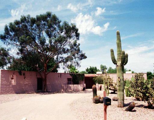 8402 E Cactus Wren Rd., Scottsdale, AZ 85250