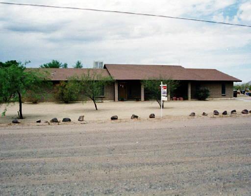 8514 W Daley Ln., Peoria, AZ 85382