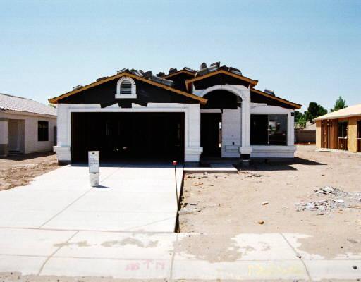 8042 N 88th Ln., Peoria, AZ 85345