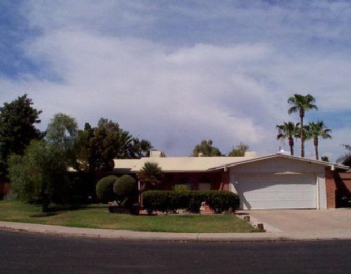 2604 W Osage Cir., Mesa, AZ 85202