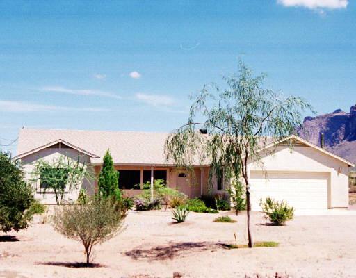 5324 E 12th Ave., Apache Junction, AZ 85119