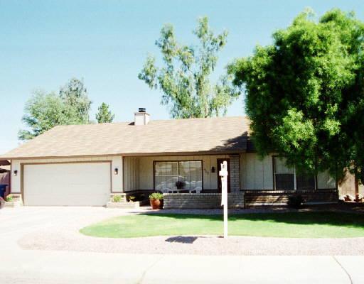 302 E Melody Ln., Gilbert, AZ 85234