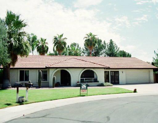 2041 S Henkel, Mesa, AZ 85202