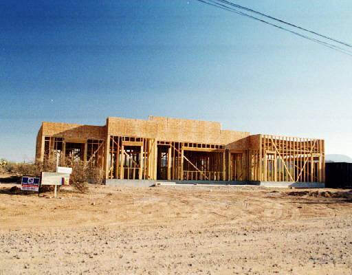 524 W Ridgecrest Rd., Phoenix, AZ 85086