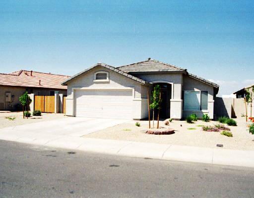 8210 W Clara Ln., Peoria, AZ 85382