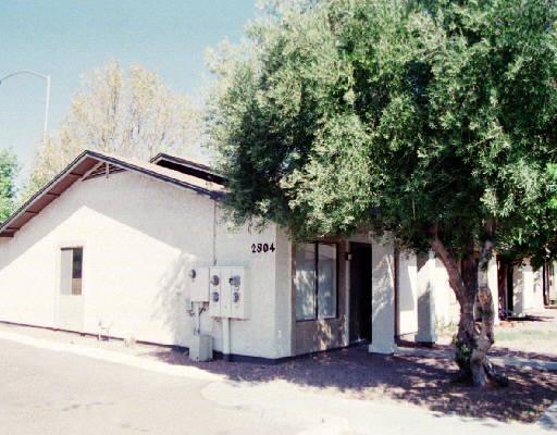 2804 E Capri Cir., Mesa, AZ 85204