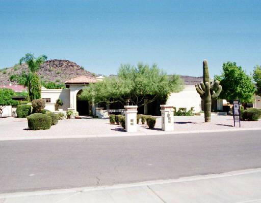 4812 W Avenida Del Rey, Glendale, AZ 85310