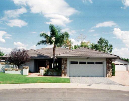 4619 E Tierra Buena Ln., Phoenix, AZ 85032