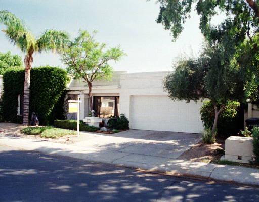 919 E Bluefield Ave., Phoenix, AZ 85022