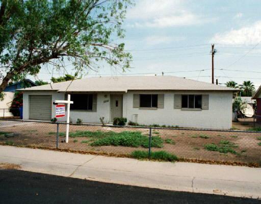 2945 N 45th Dr., Phoenix, AZ 85031