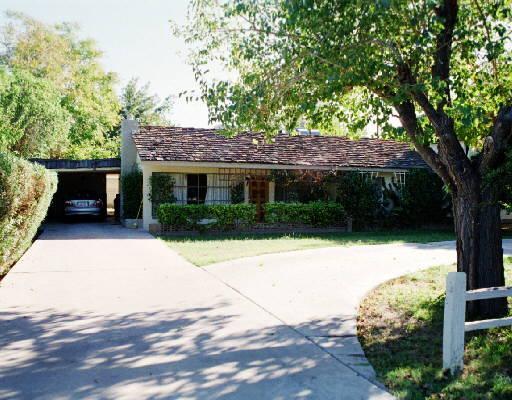 2141 W Vista Ave., Phoenix, AZ 85021