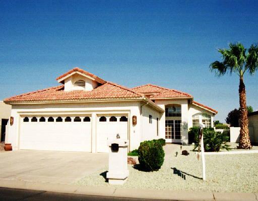 10542 E Elmhurst Dr., Sun Lakes, AZ 85248