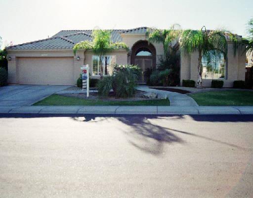 15832 S 7th Dr., Phoenix, AZ 85045