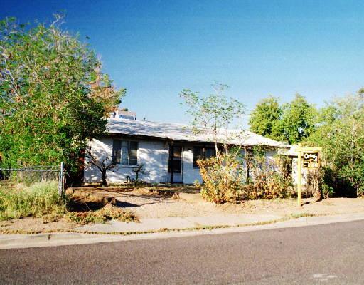 740 E Mission Ln., Phoenix, AZ 85020