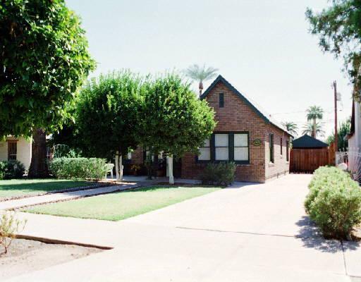 325 E Catalina Dr., Phoenix, AZ 85012