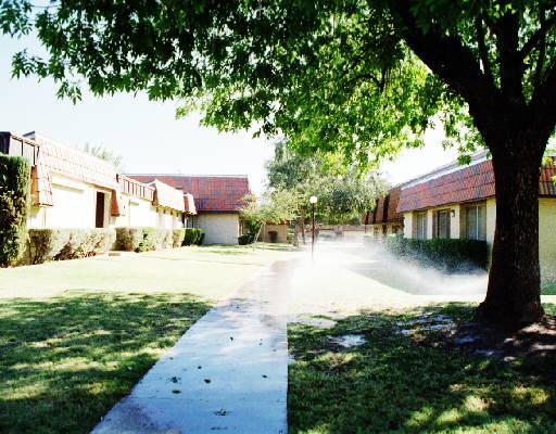 7853 N 49th Ave., Glendale, AZ 85301