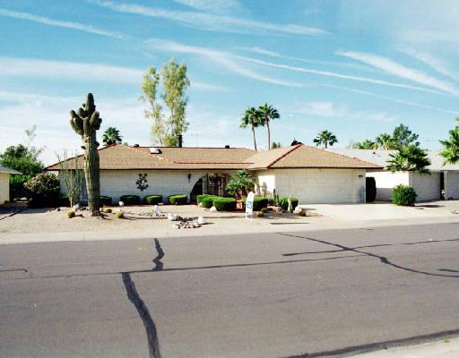 9519 W Country Club Dr., Sun City, AZ 85373