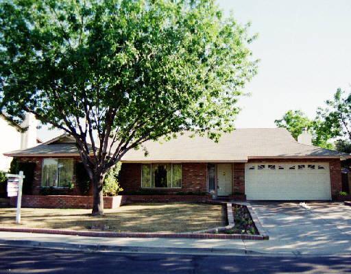 1329 W Lobo Ave., Mesa, AZ 85202
