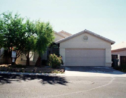 1221 E Redfield Rd., Phoenix, AZ 85022