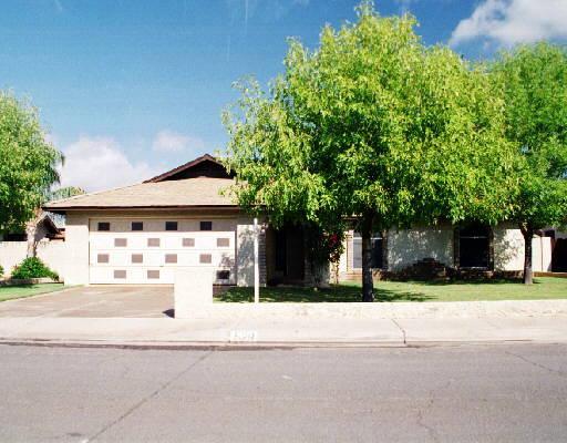 528 W Mohawk Ln., Phoenix, AZ 85027