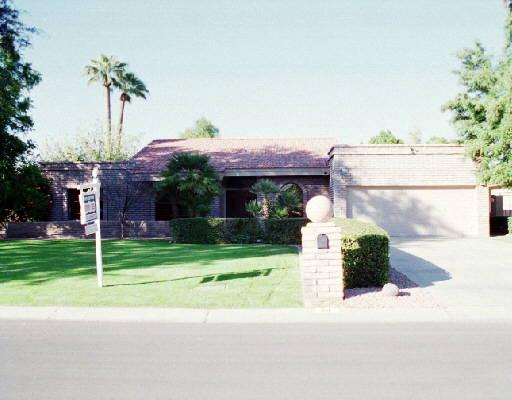 24 W Linger Ln., Phoenix, AZ 85021