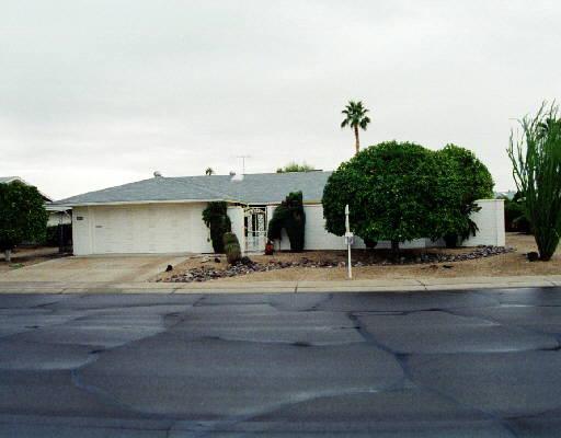 17227 N Foothills Dr., Sun City, AZ 85373