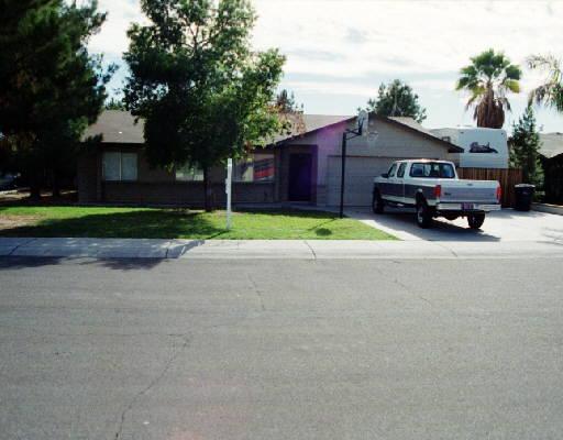 9509 W Echo Ln., Peoria, AZ 85345