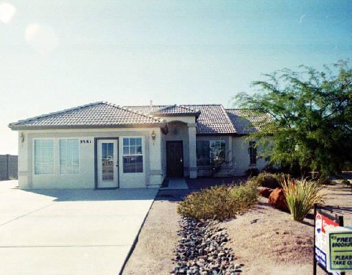9581 W Wenden Dr., Arizona City, AZ 85123