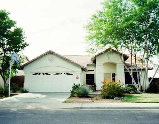326 S Bronco Ln., Gilbert, AZ 85233