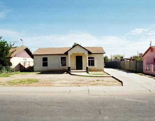 13821 N El Frio St., El Mirage, AZ 85335