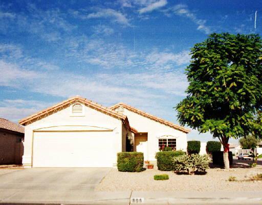 896 E Morelos St., Chandler, AZ 85225