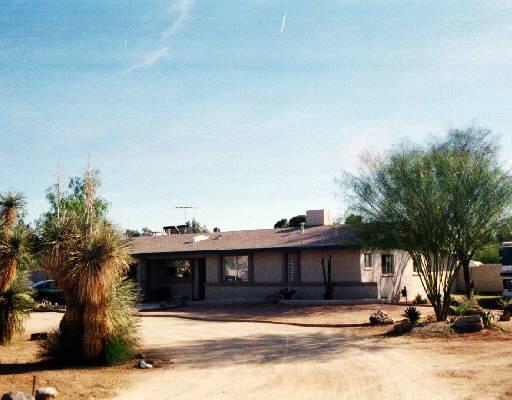 4613 E Cholla St., Phoenix, AZ 85028