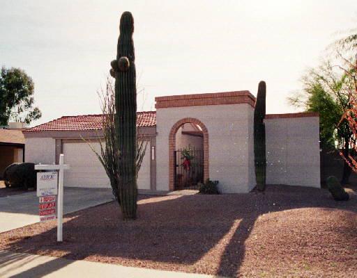 3823 E Larkspur Dr., Phoenix, AZ 85032