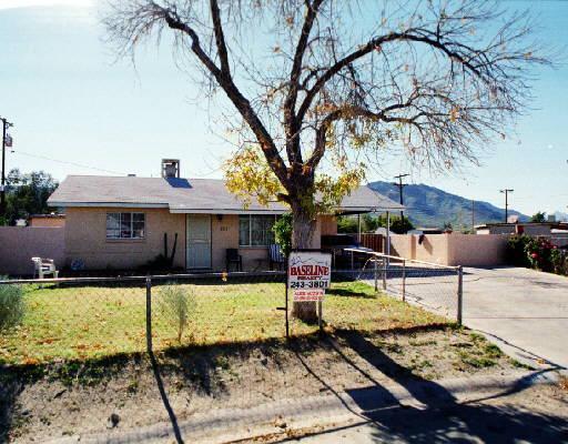 601 W Monte Way Way, Phoenix, AZ 85041