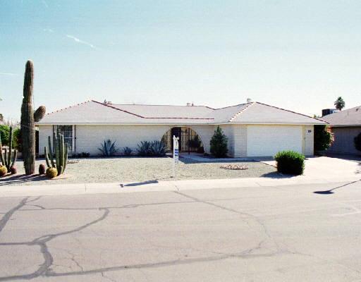 17407 N Lime Rock Dr., Sun City, AZ 85373