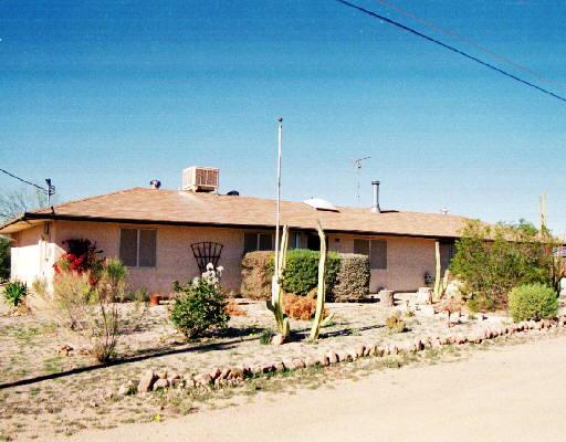 78 S Sixshooter Rd., Apache Junction, AZ 85219