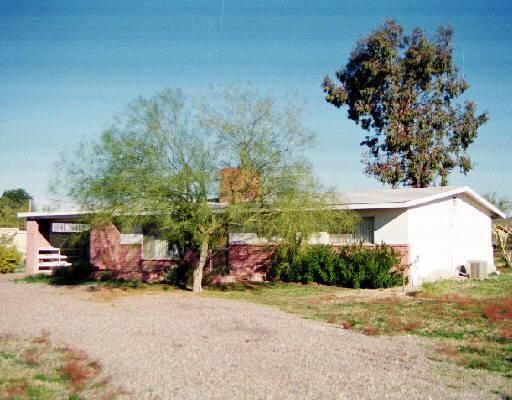 8233 E Culver St., Mesa, AZ 85207