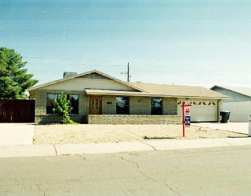 18813 N 19th Dr., Phoenix, AZ 85027