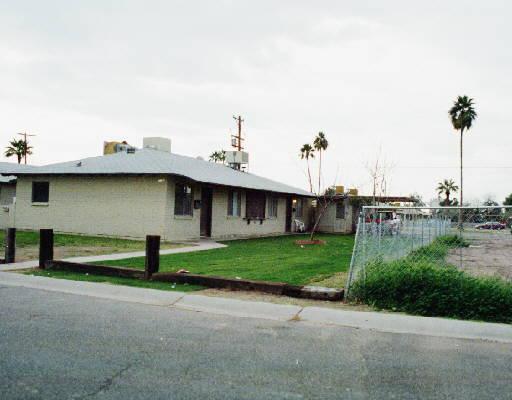 1132 N 49th Pl., Phoenix, AZ 85008