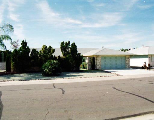9503 N Cottonwood Dr., Sun City, AZ 85373