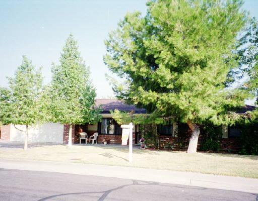 2244 E Jacaranda St., Mesa, AZ 85213