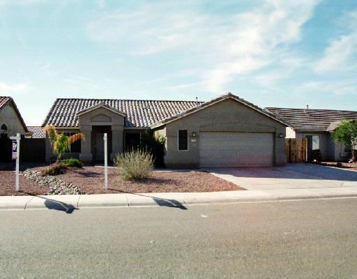 10769 W Deanna Dr., Peoria, AZ 85373