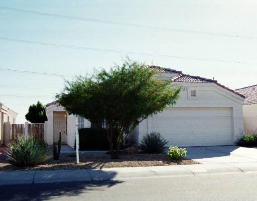 2745 E Redwood Ln., Phoenix, AZ 85048