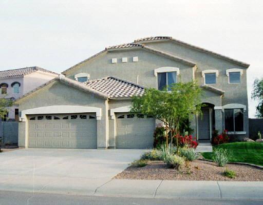 1042 E San Tan Dr., Gilbert, AZ 85296