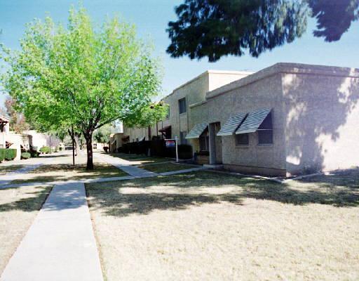 5704 N 44th Dr., Glendale, AZ 85301