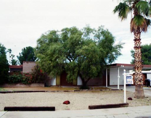 3842 E Poinsettia Dr., Phoenix, AZ 85028