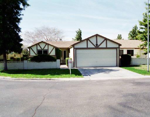 10004 N 65th Ln., Glendale, AZ 85302